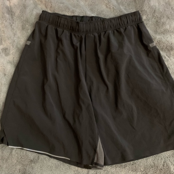 Lululemon surge short 6” - Picture 4 of 6